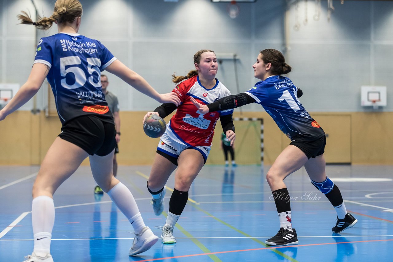 Bild 231 - wAJ HC Quickborn - HSG Kiel/Kronshagen : Ergebnis: 20:17